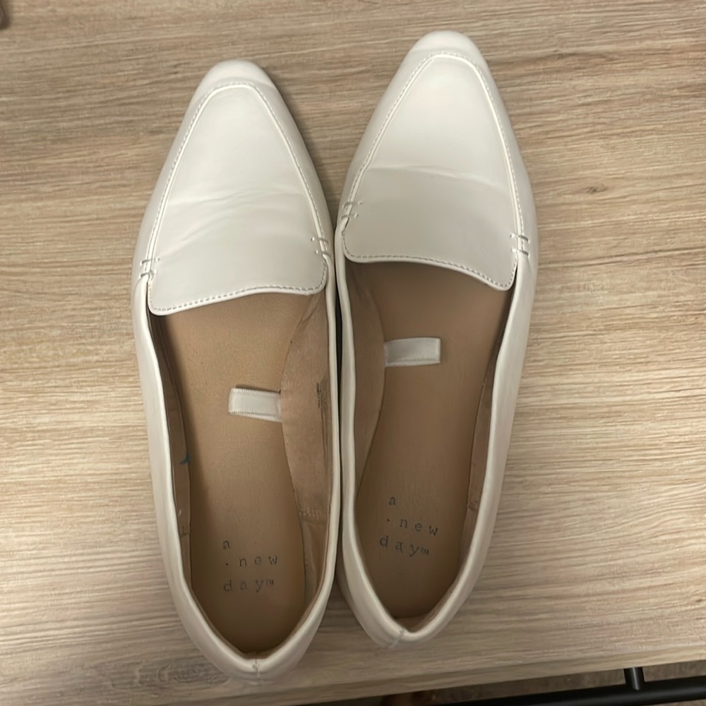 White flats perfect for work girlies